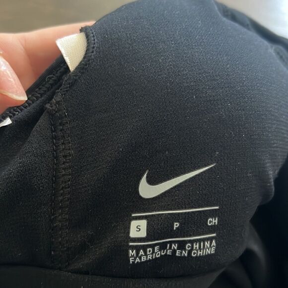 Nike womens High Neck black/white Sz-Small - Picture 7 of 8